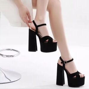women shoes Heels